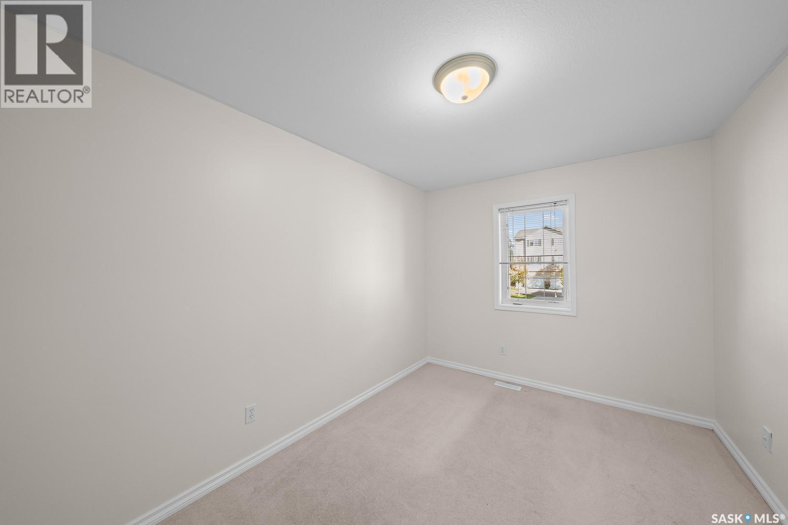 98 118 Pawlychenko LANE, Saskatoon — photo 17