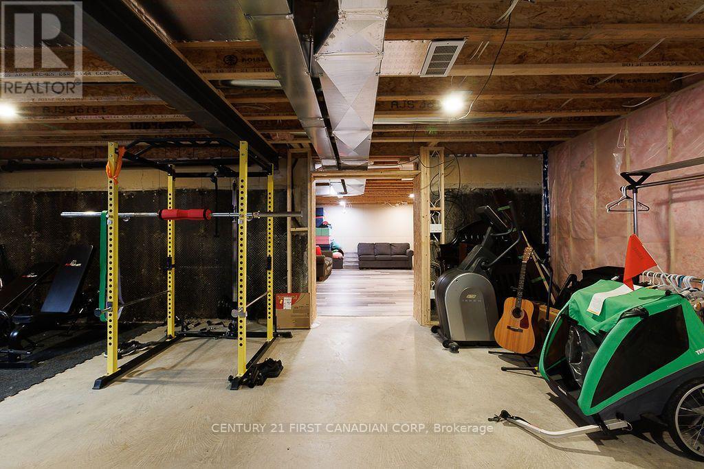 1010 DEARNESS DRIVE - Image 25