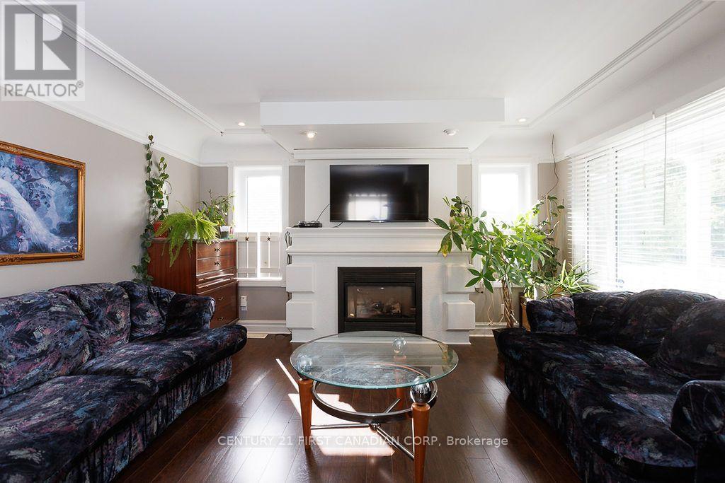 1010 DEARNESS DRIVE - Image 29