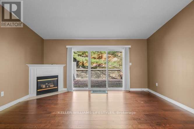 #45 1241 BEAVERBROOK AVENUE - 11