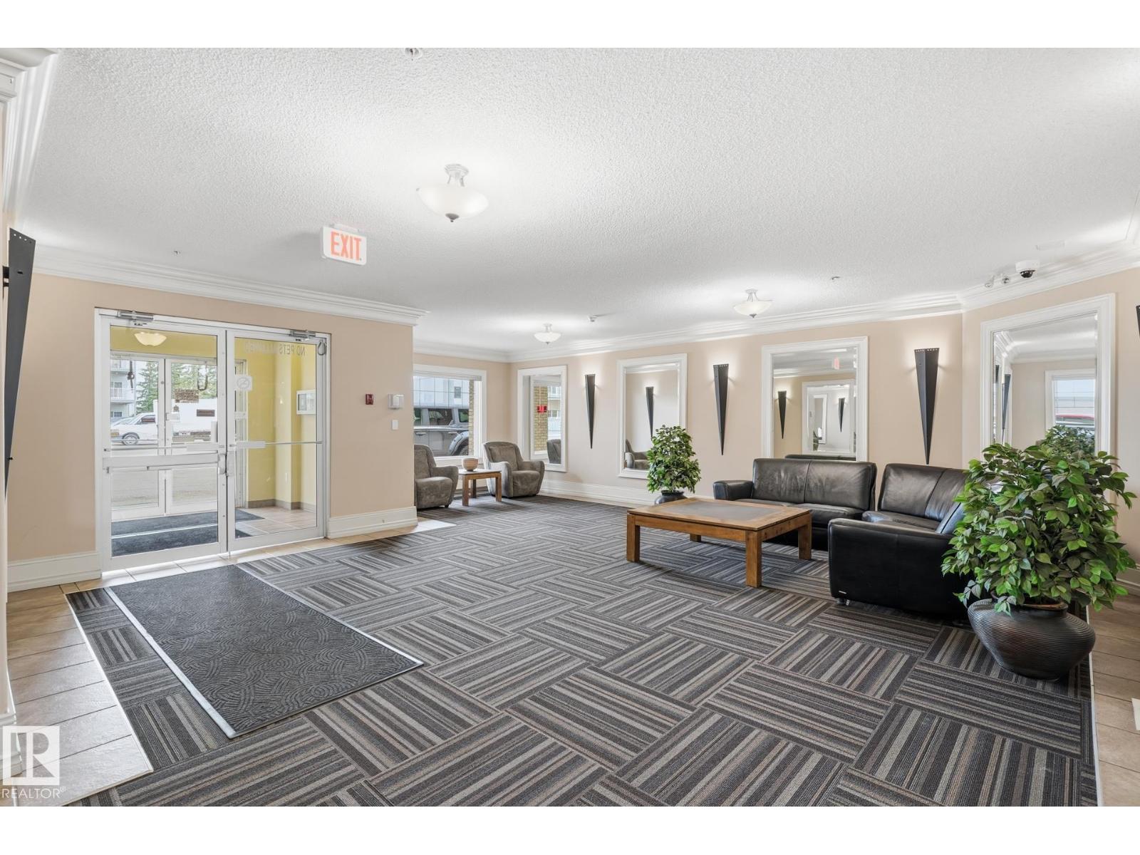 #102 16715 100 AV NW - 29