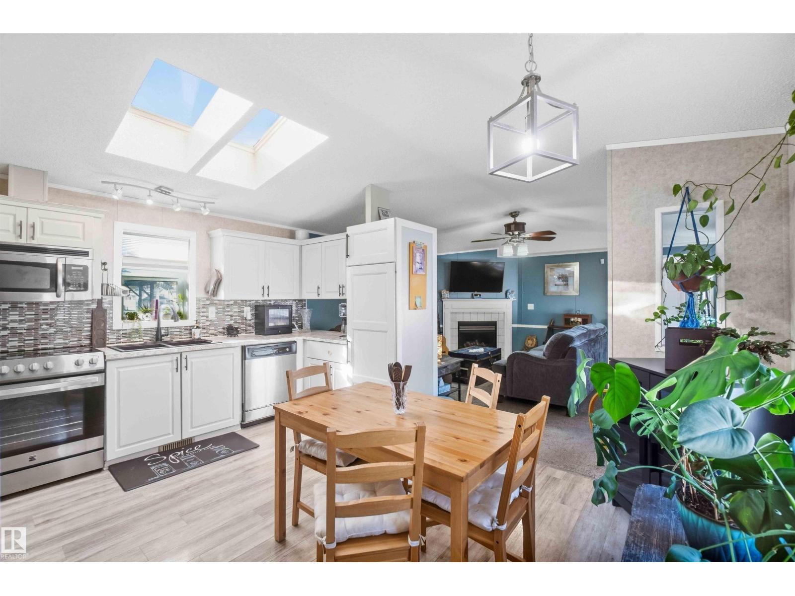 442 Oak Wood CR NW - 12