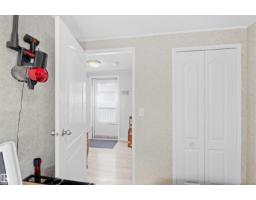 442 Oak Wood Cr Nw, Edmonton, AB T6P0B2 Photo 31