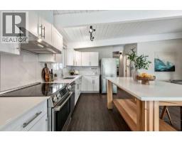 4421 Vissar Crescent NW - photo 8