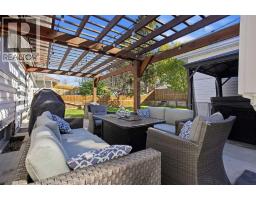 4011 25 Avenue SW - photo 32