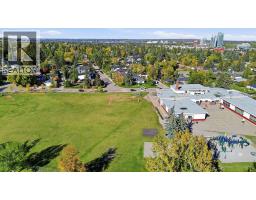 4011 25 Avenue SW - photo 47
