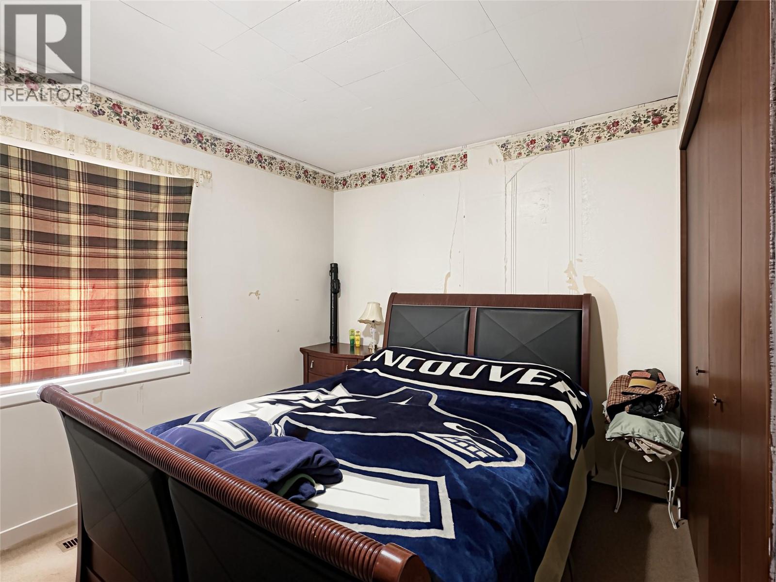  5952 Okanagan Street, Oliver