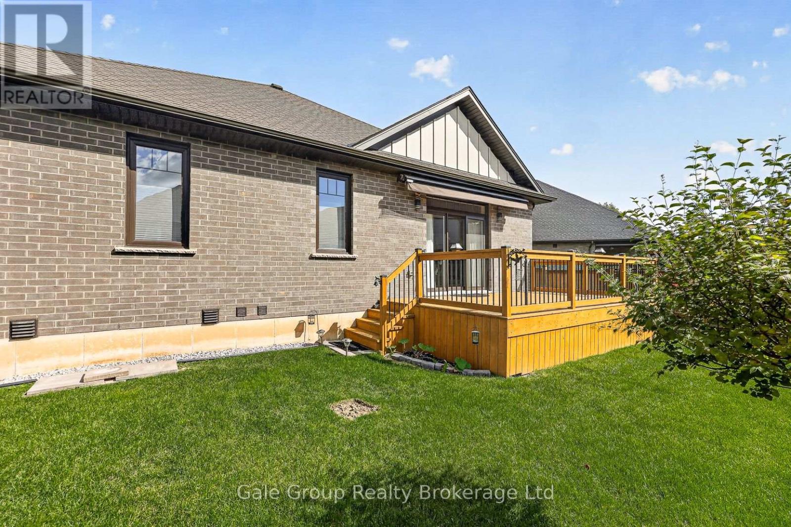 3 EVERGREEN COURT - 35
