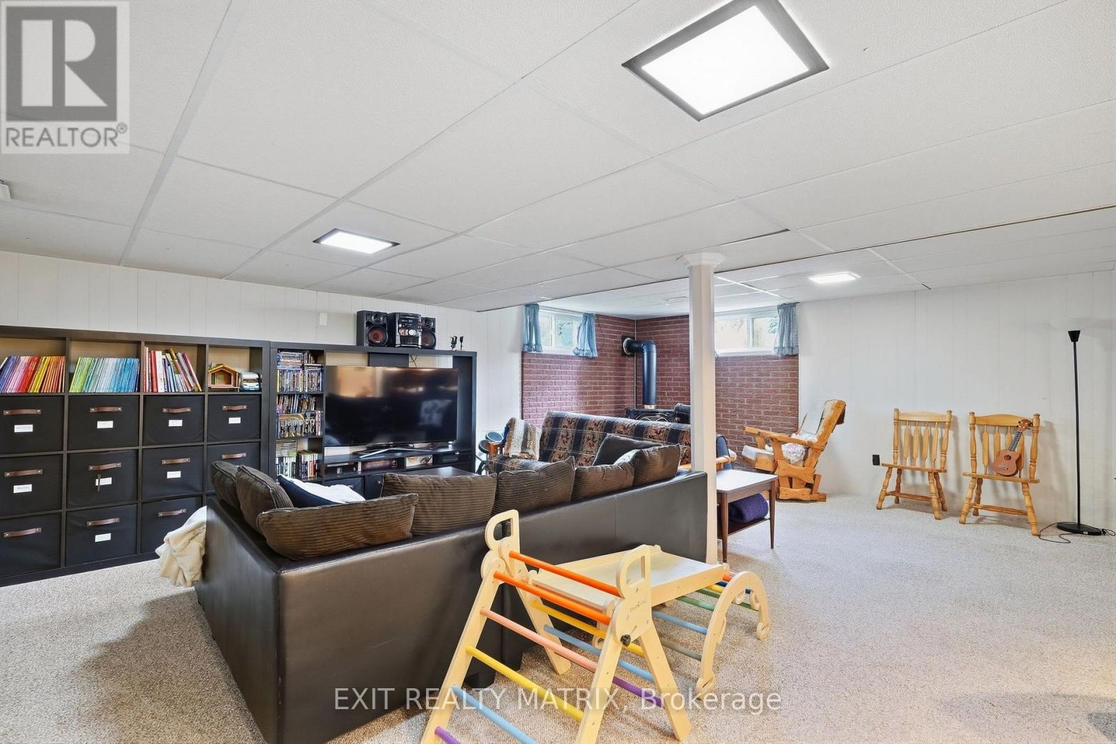 499 GILLES STREET - Image 22