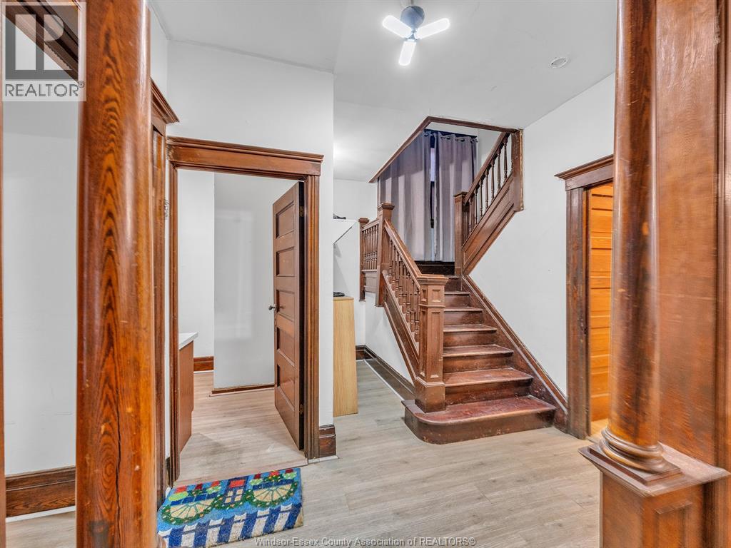 780 DOUGALL - 4