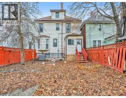 780 Dougall, Windsor, ON N9A4P8 Photo 33