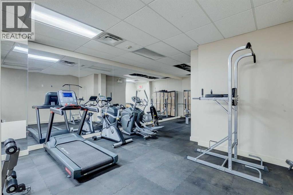 #605 429 14 Street NW - 16
