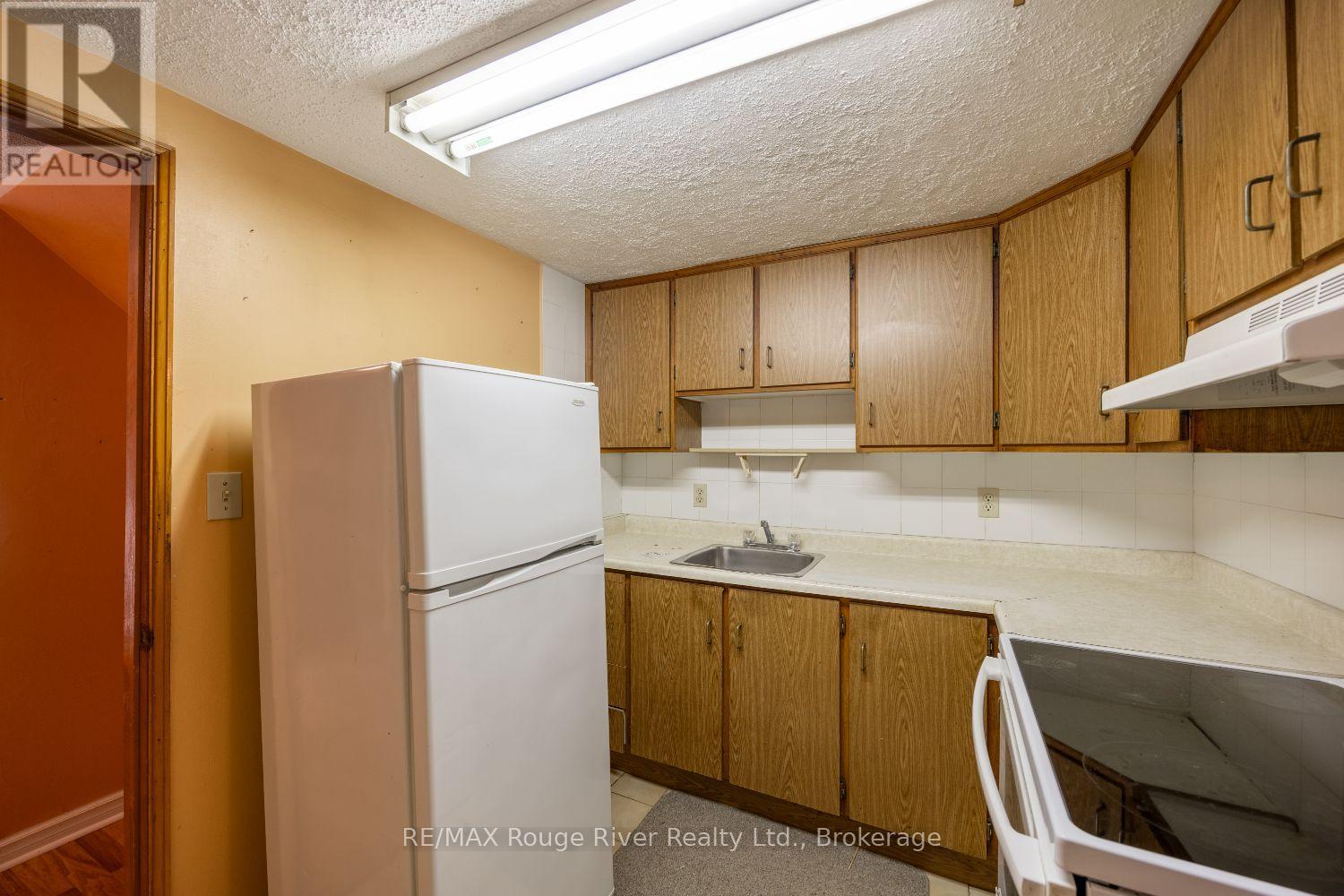 287 GUELPH STREET - 32