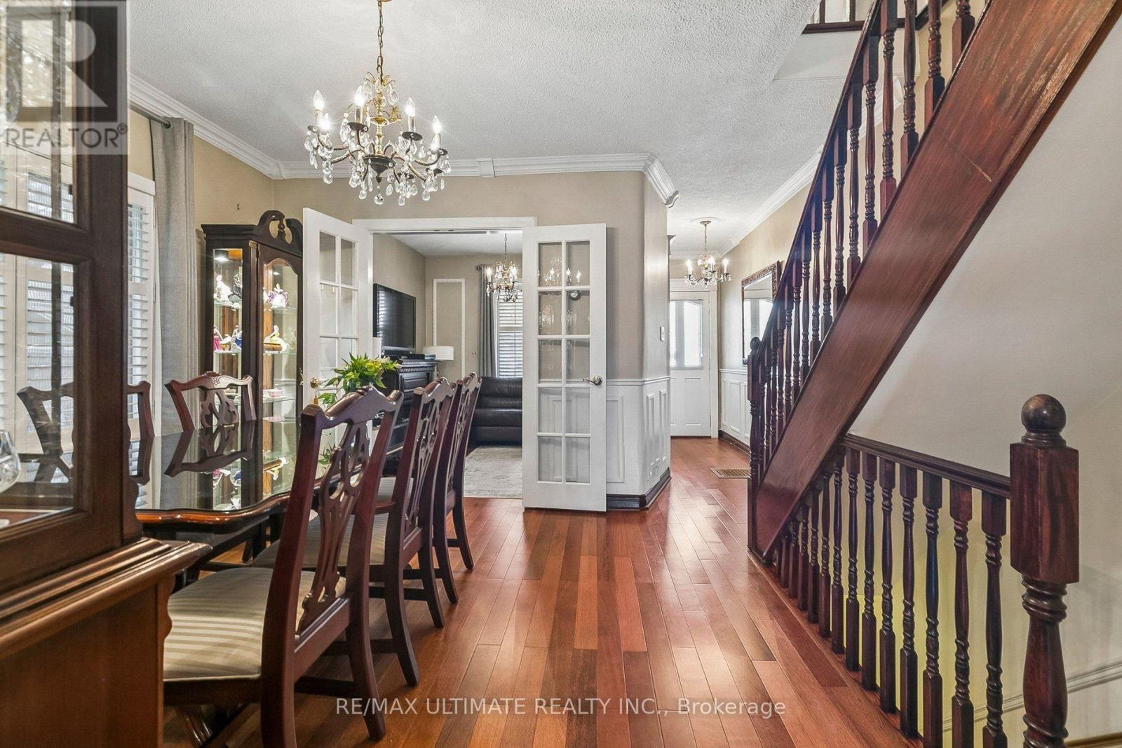 28 Mechanics Avenue, Toronto, ON photo 2