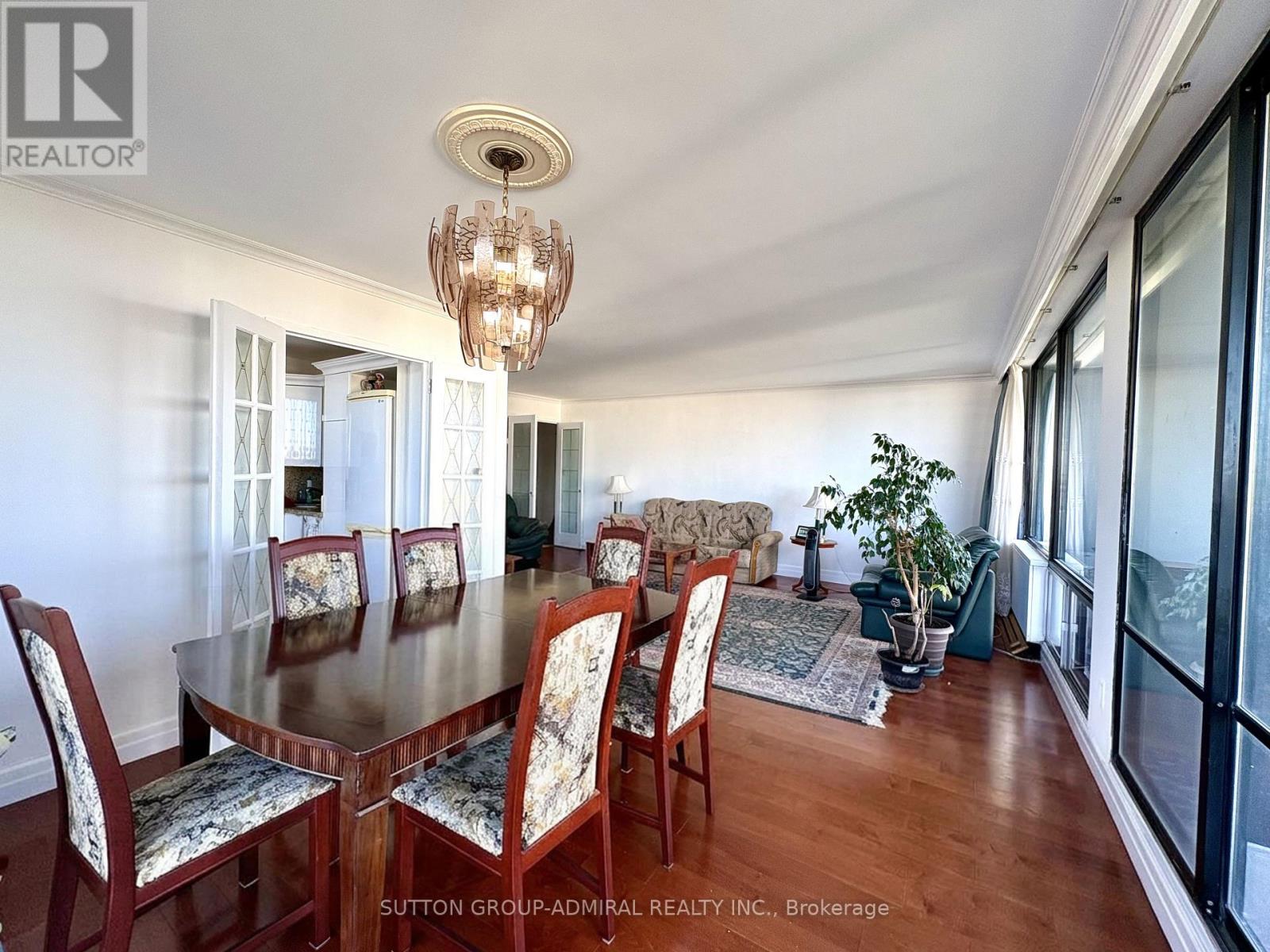#1103 135 ANTIBES DRIVE - 11