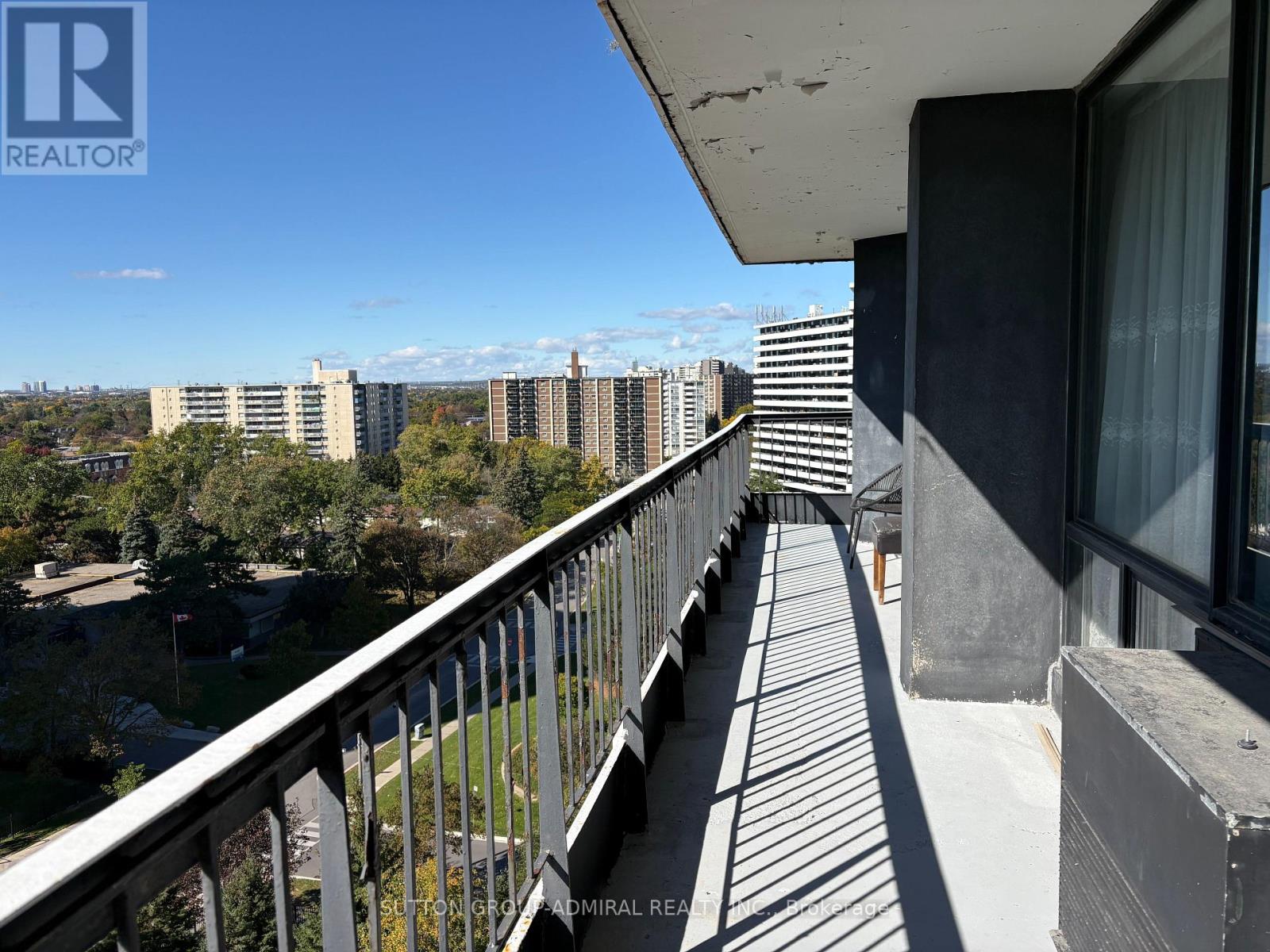 #1103 135 ANTIBES DRIVE - 29
