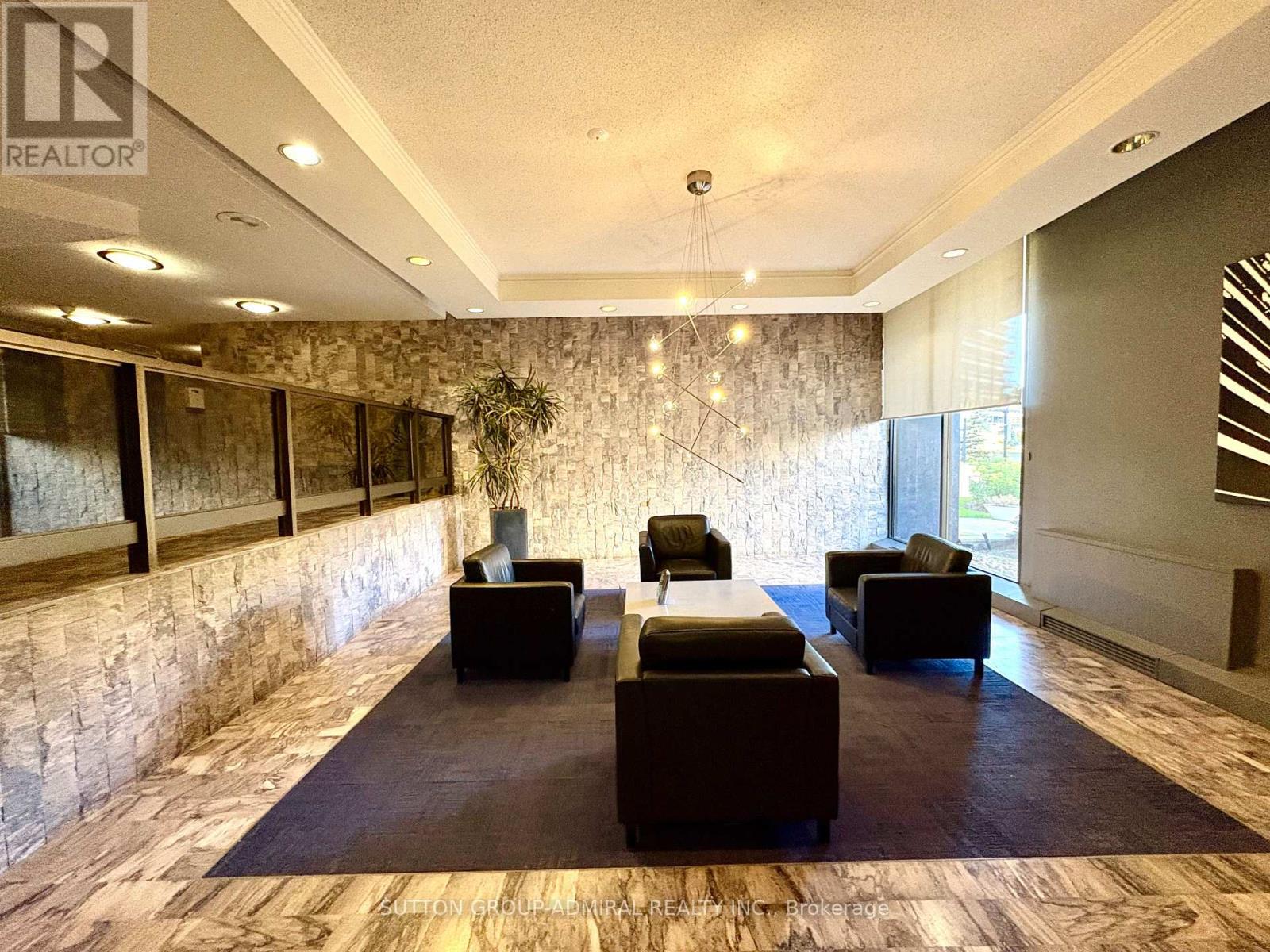 1103- 135 Antibes Drive, Toronto, ON photo 5