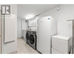 4 Abrams Place, Toronto, ON M2L1W8 Photo 25