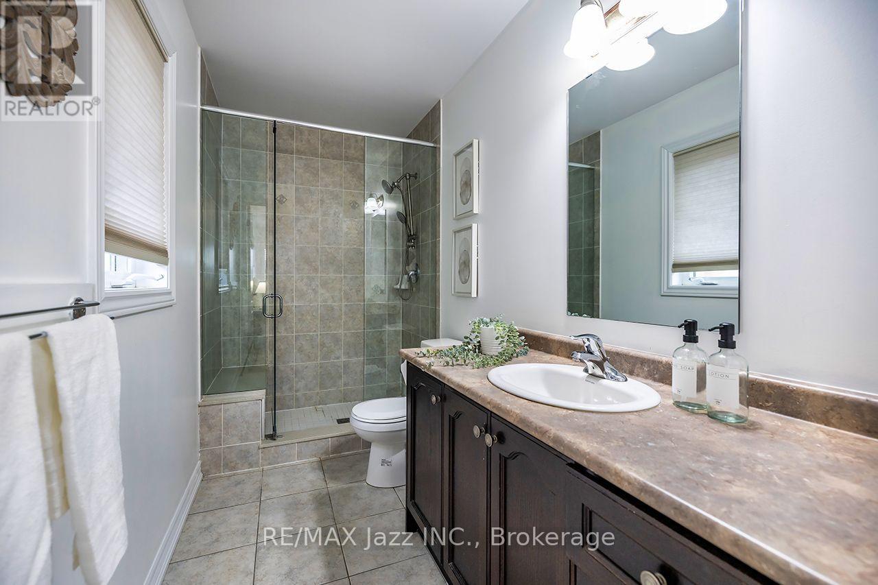 10 MILNER COURT - 12