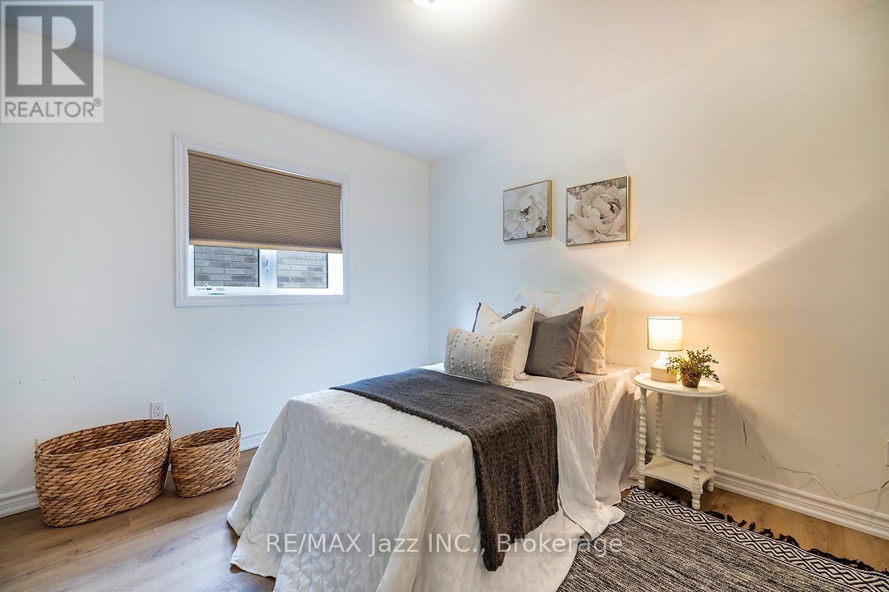 10 Milner Court, Kawartha Lakes, ON photo 13