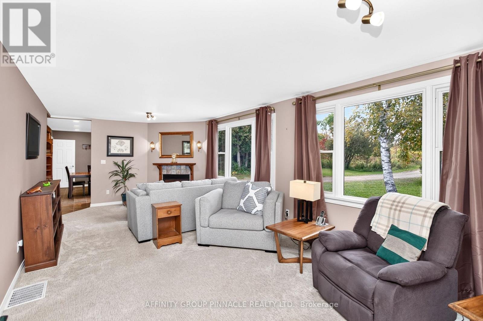 5666 35 Highway, Kawartha Lakes, ON photo 11