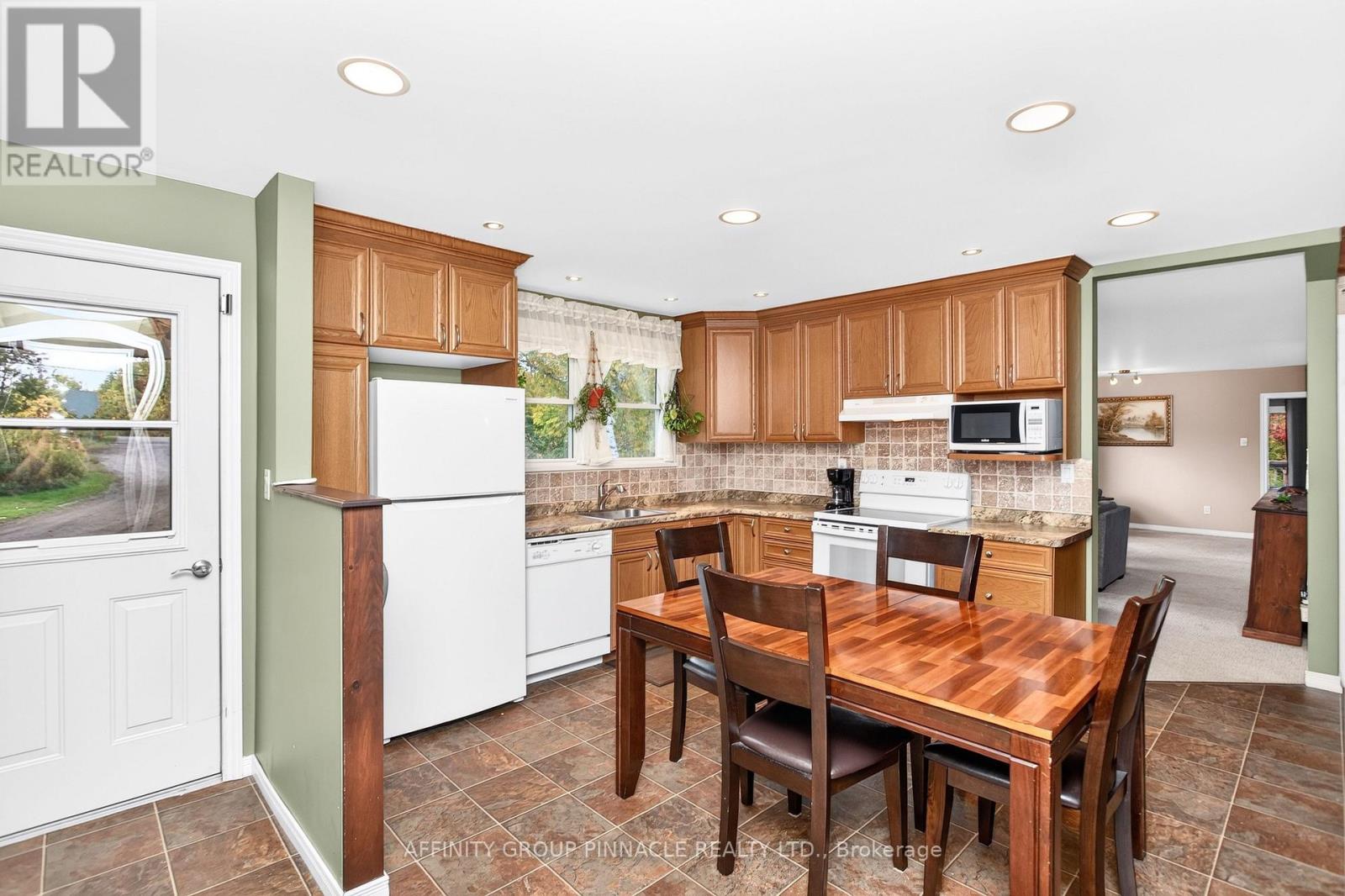 5666 35 Highway, Kawartha Lakes, ON photo 7