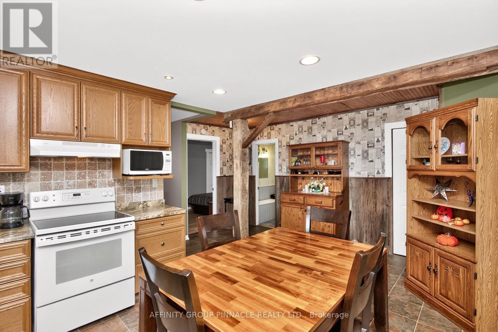 5666 35 Highway, Kawartha Lakes, ON photo 8