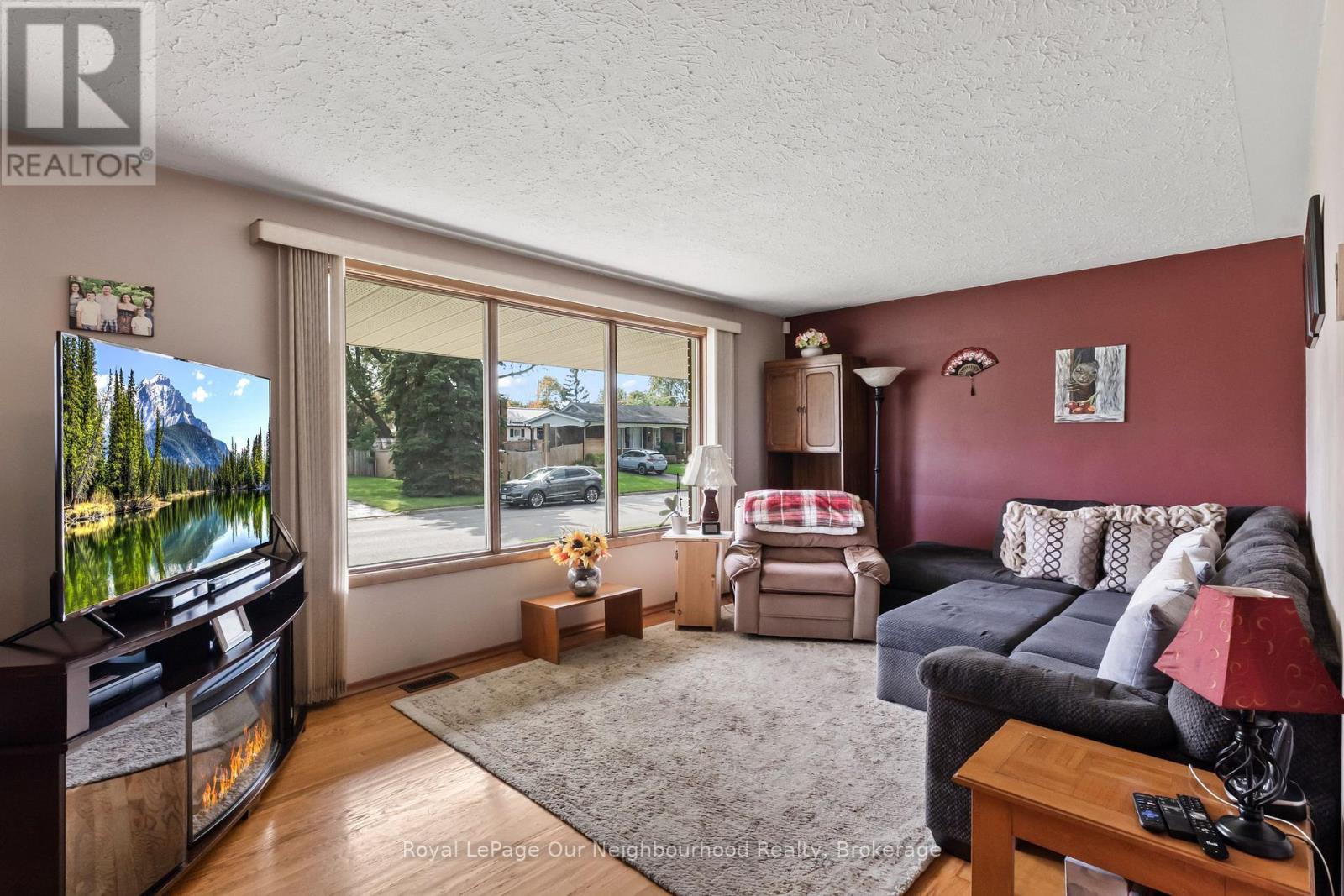 546 Burwash Street, Cobourg, ON photo 3