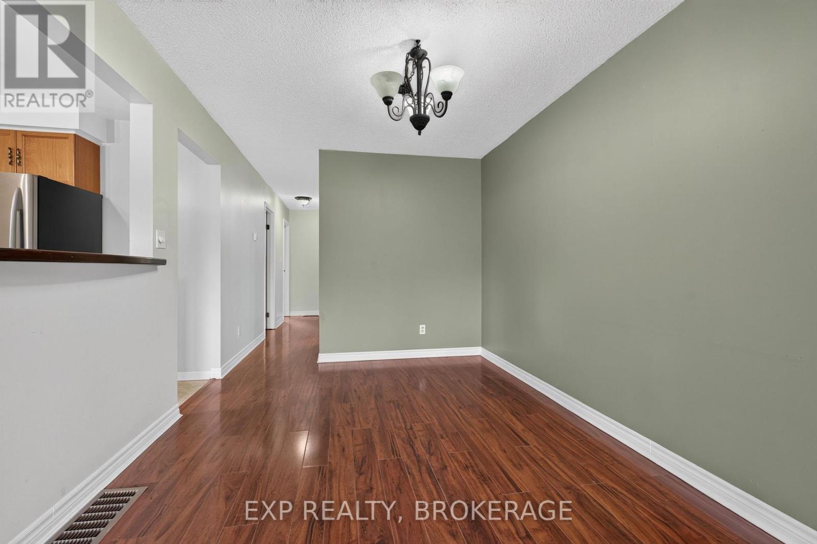 585 GAVIN COURT - Image 9