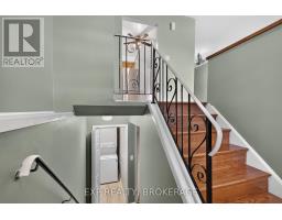 585 Gavin Court, Kingston, ON K7M8B8 Photo 17