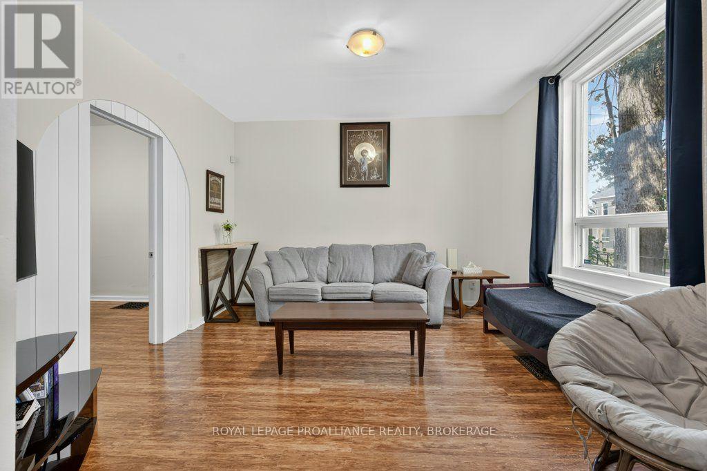 268 RIDEAU STREET - 5