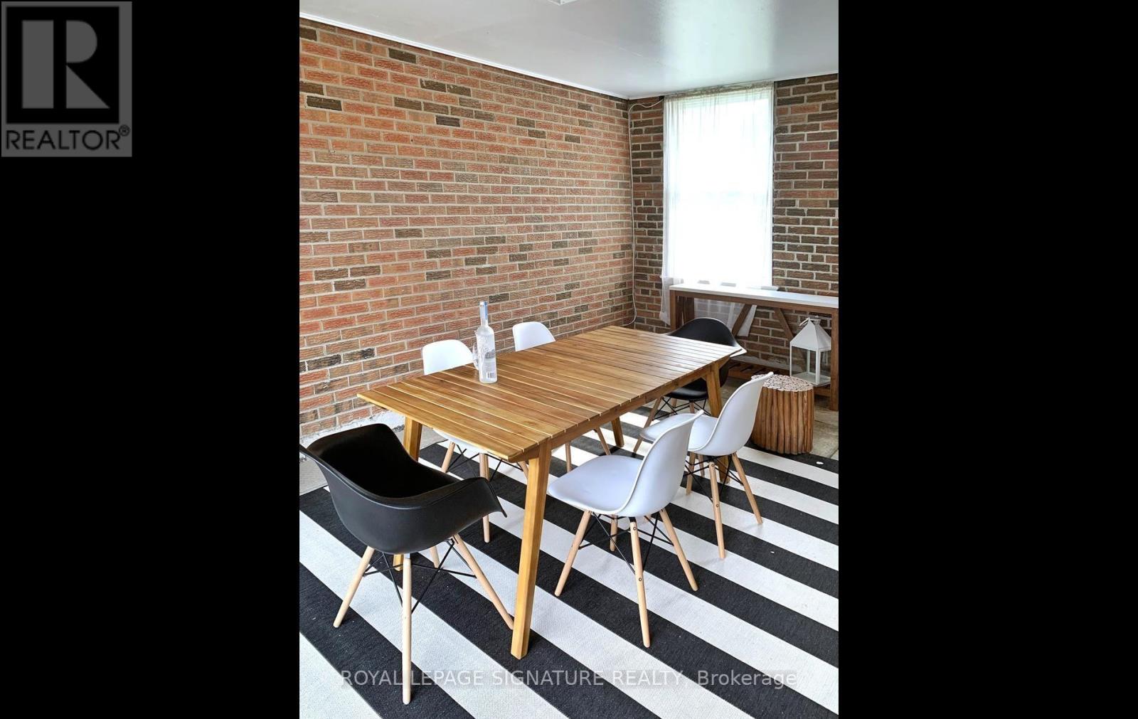 1 KENMANOR BOULEVARD - 39