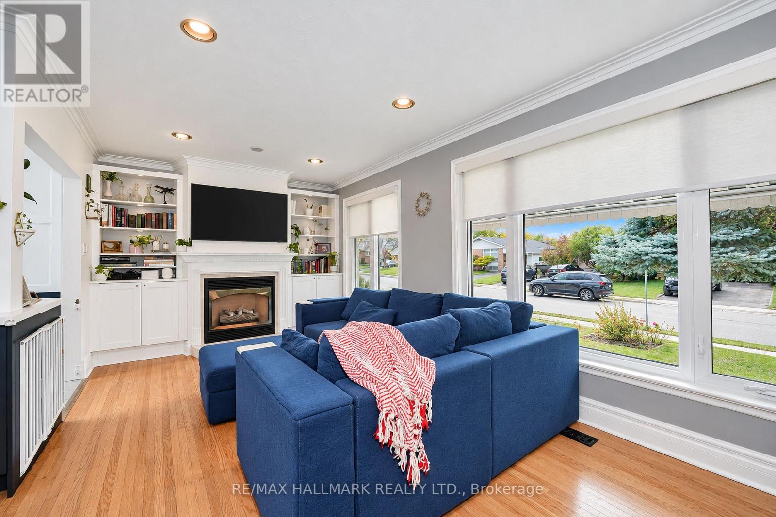 20 Wishing Well Drive, Toronto, ON photo 15