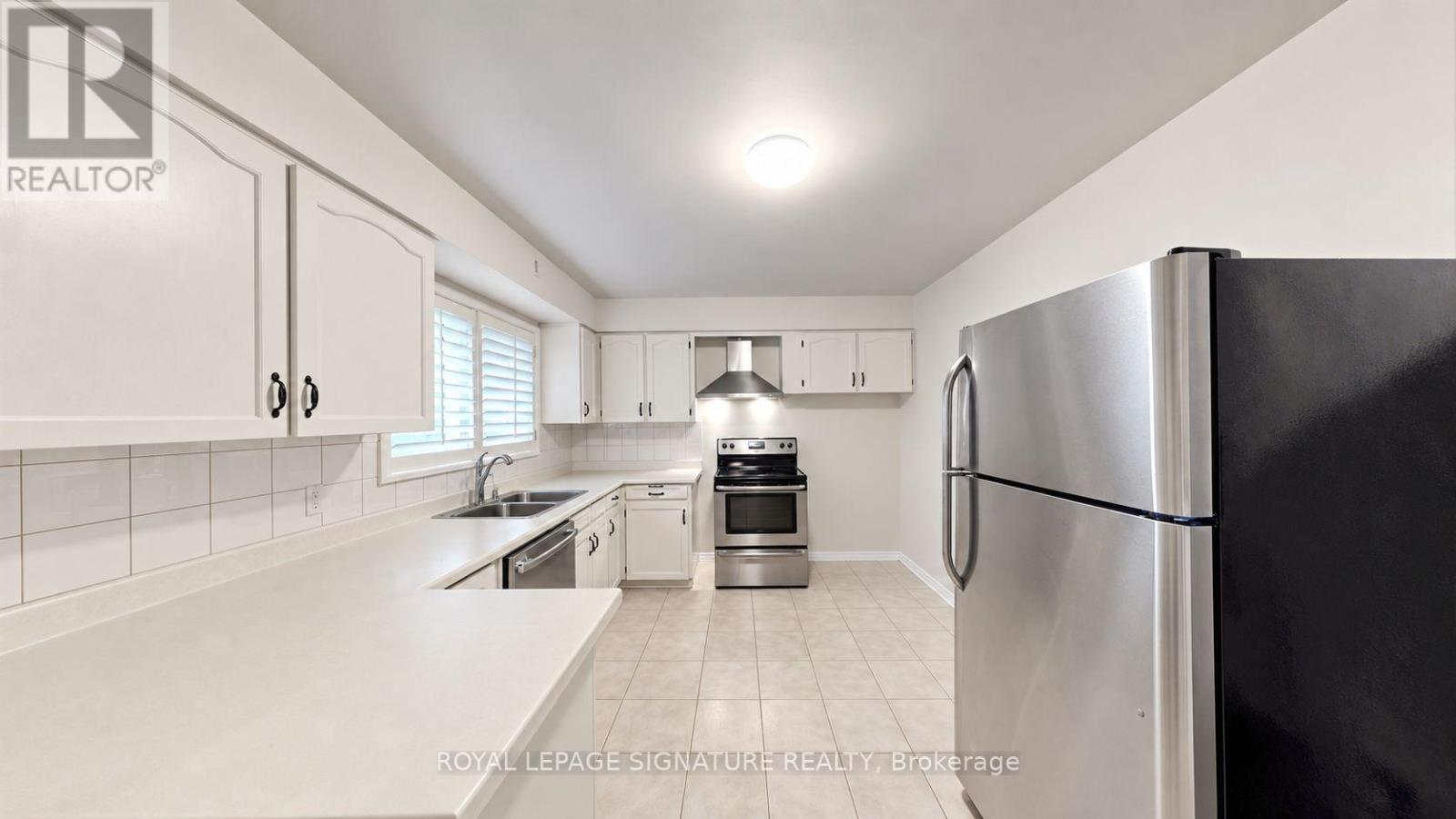 35 FLORENS AVENUE - 19