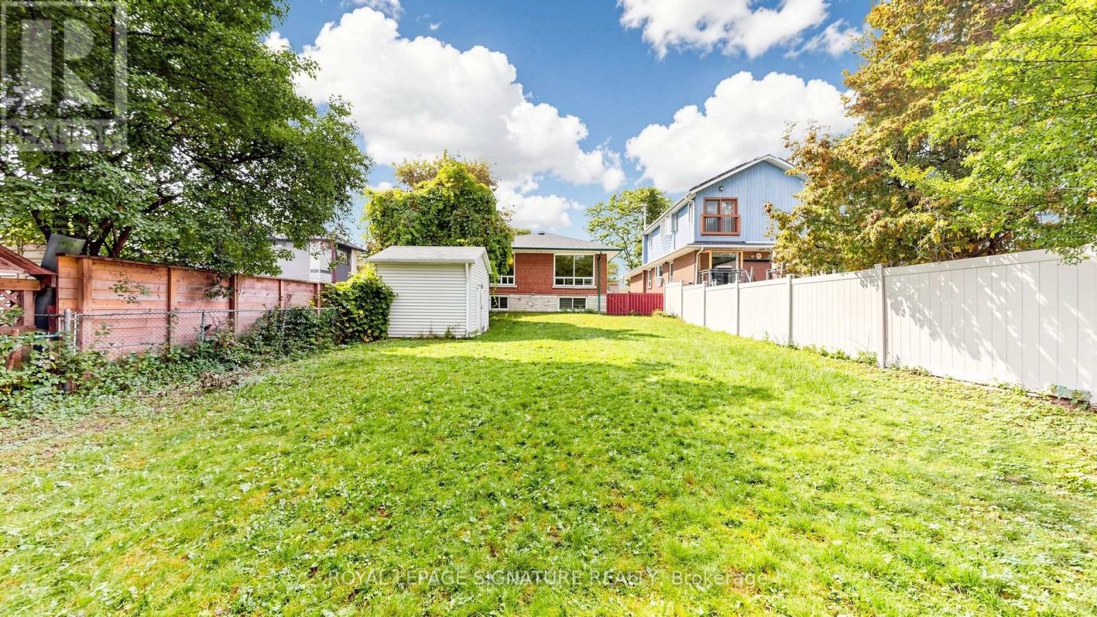 35 FLORENS AVENUE - 39
