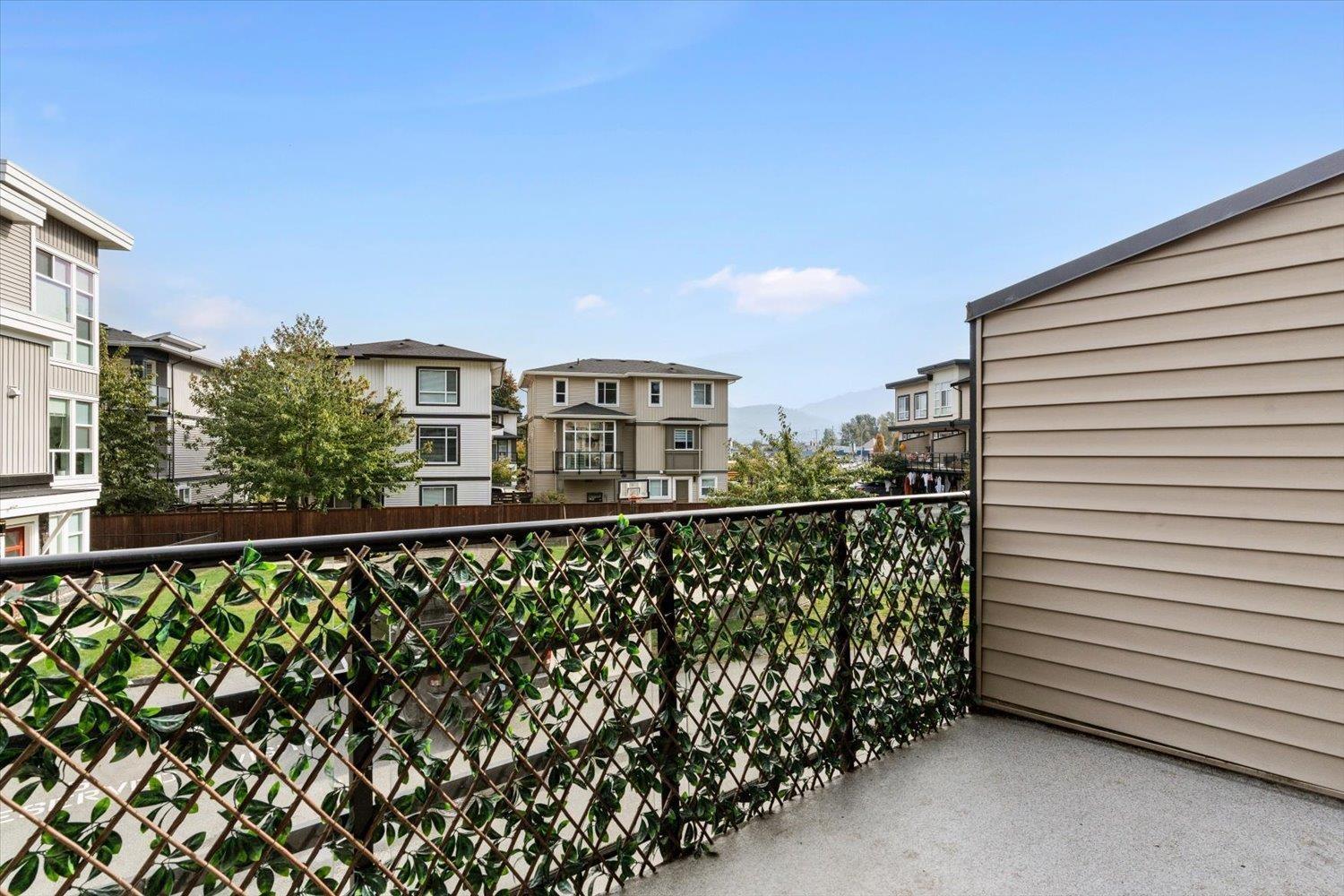 Photo of 12 8413 MIDTOWN WAY, Chilliwack Proper South 30