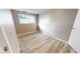 #a 5940 45 Av, Lacombe, AB T4L1V7 Photo 14