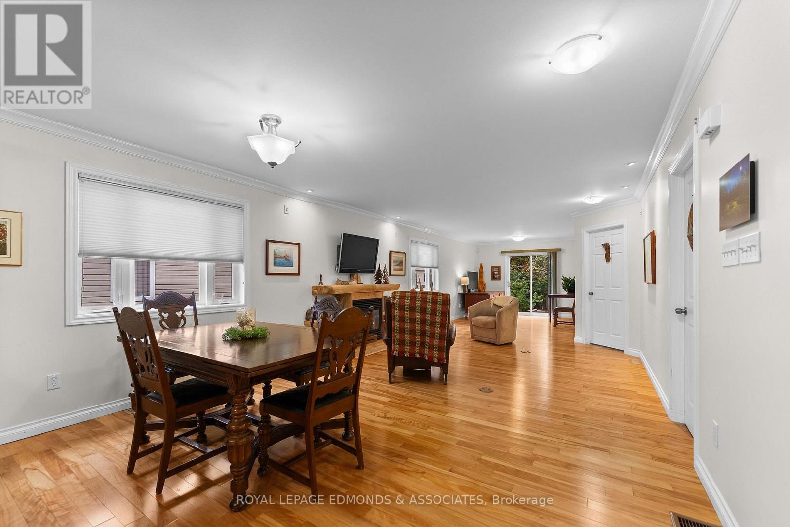 424 MORRIS STREET - Image 14