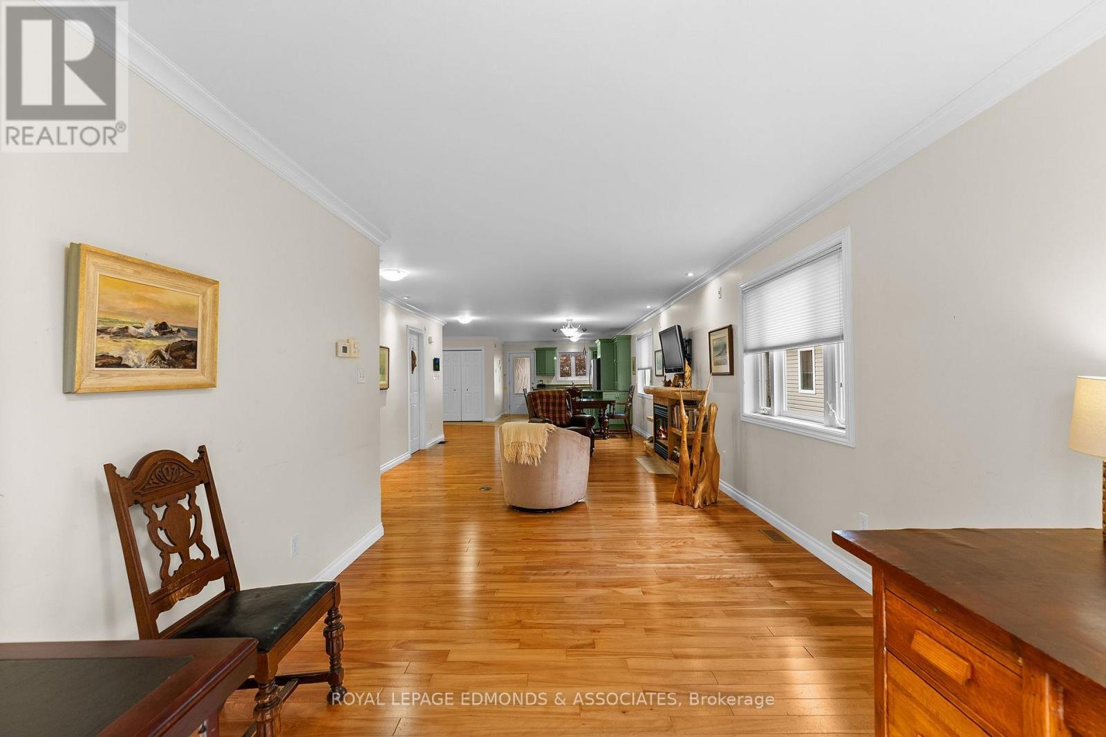 424 MORRIS STREET - 19
