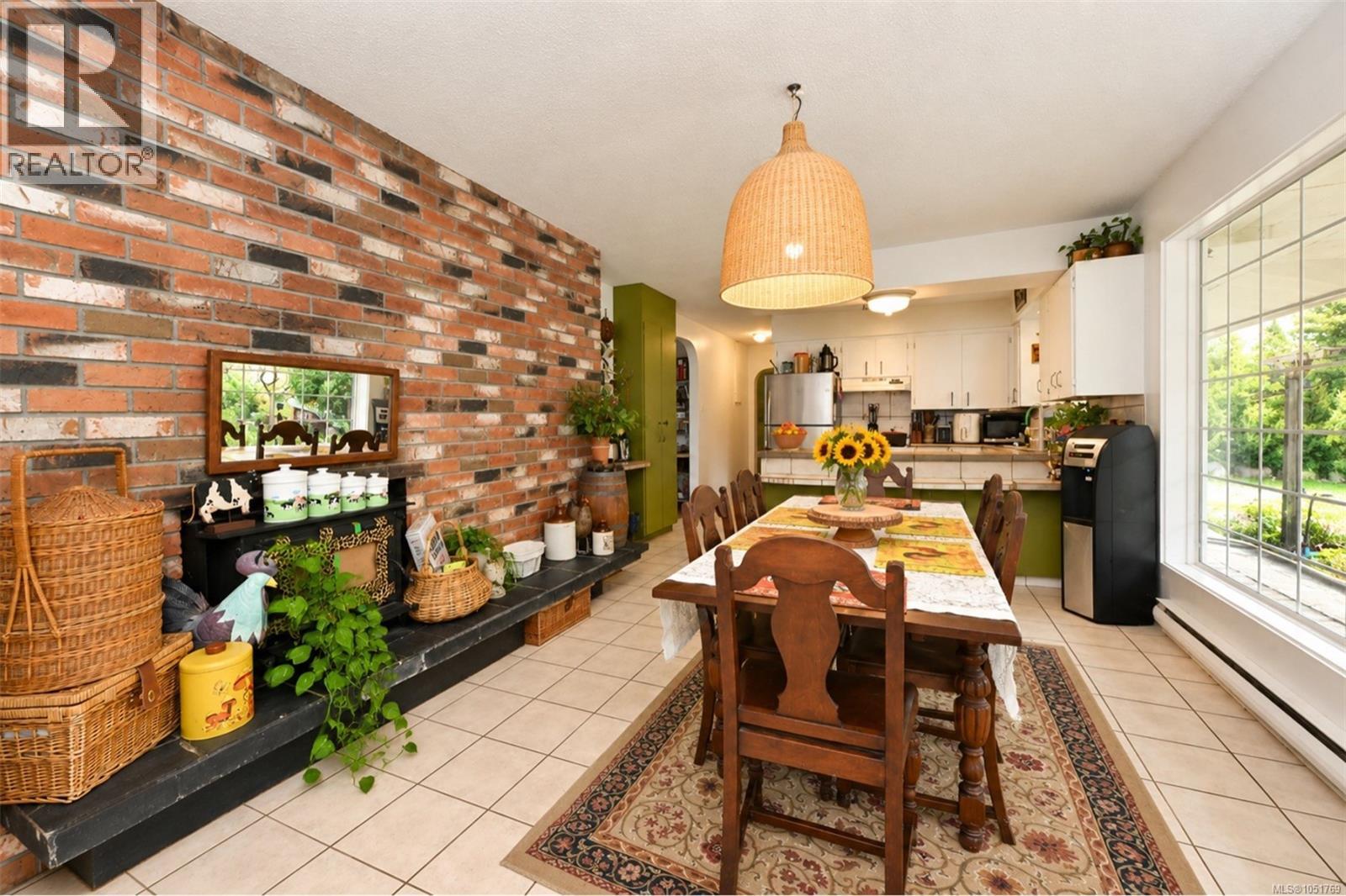4970 Wilson Rd - 15
