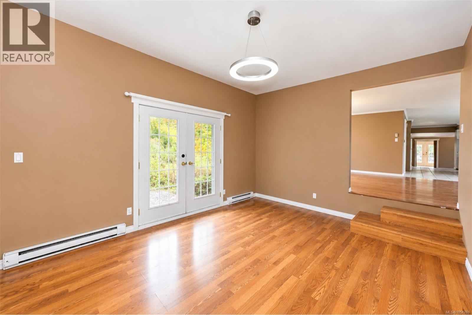 4970 Wilson Rd - 60