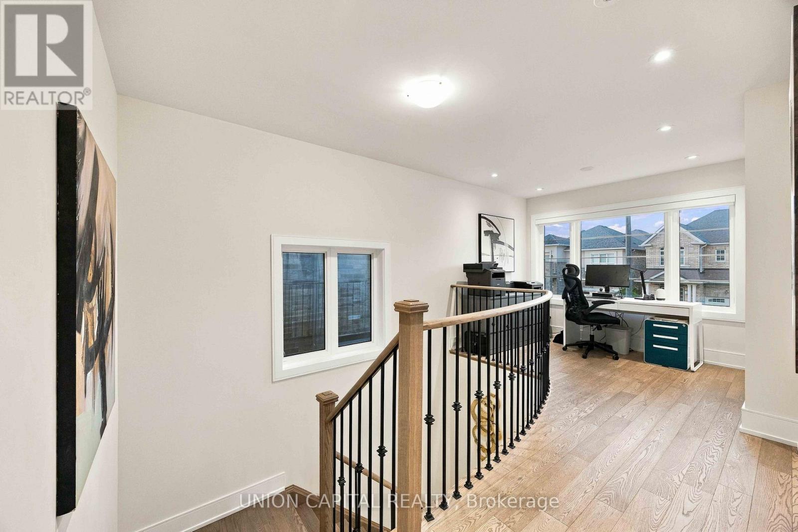 297 Seaview Heights, East Gwillimbury, ON photo 18