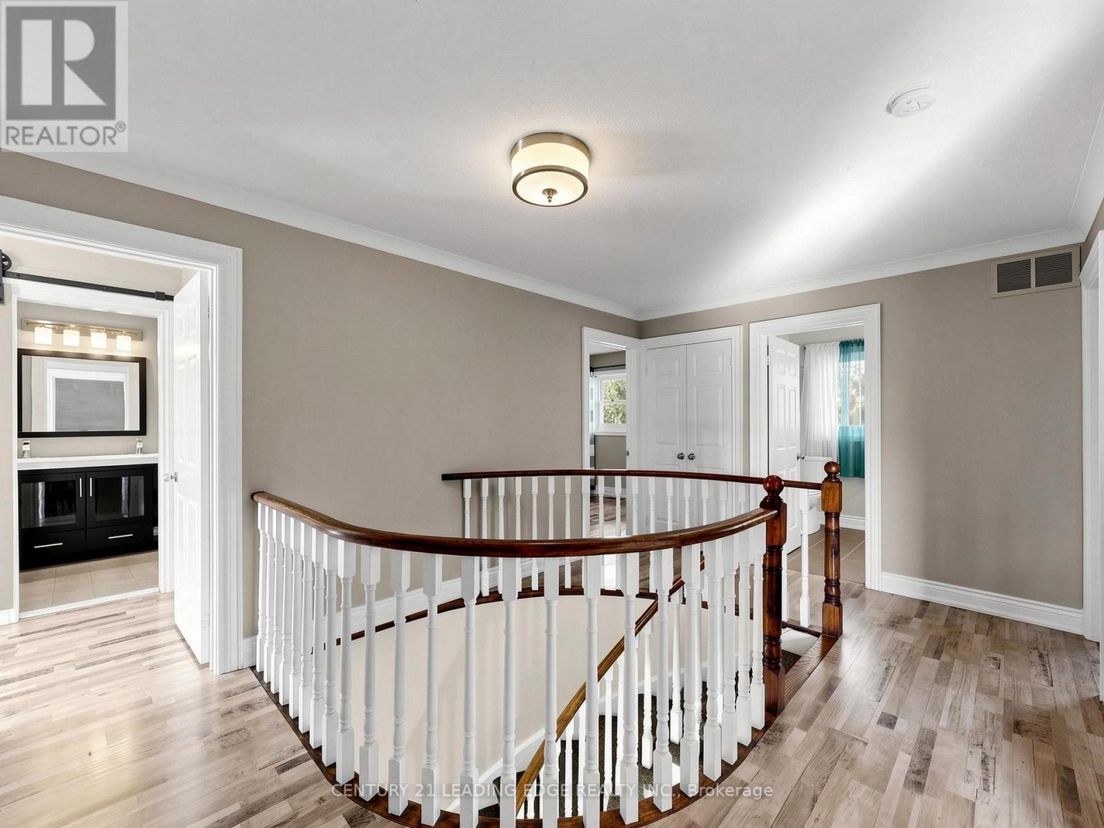 97 Tulip Street, Georgina, ON photo 26