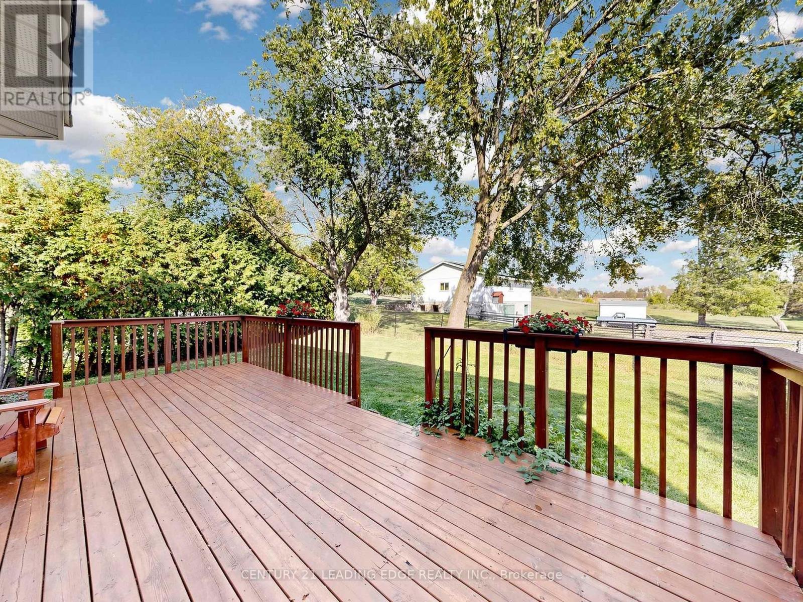 97 Tulip Street, Georgina, ON photo 43