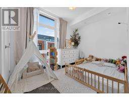 1227 - 8 David Eyer Road, Richmond Hill, ON L4S0N3 Photo 17
