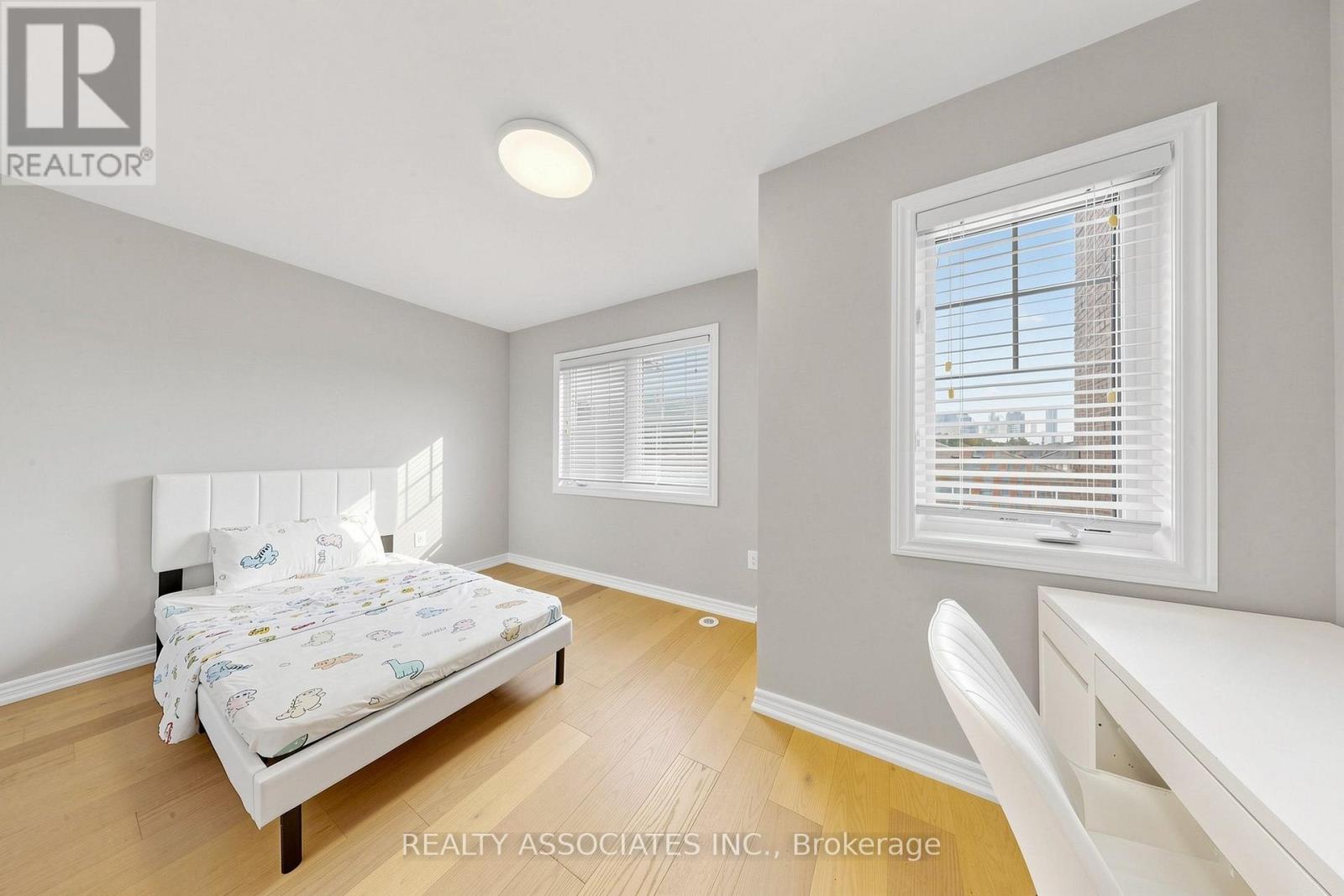 297 DELRAY DRIVE - Image 19
