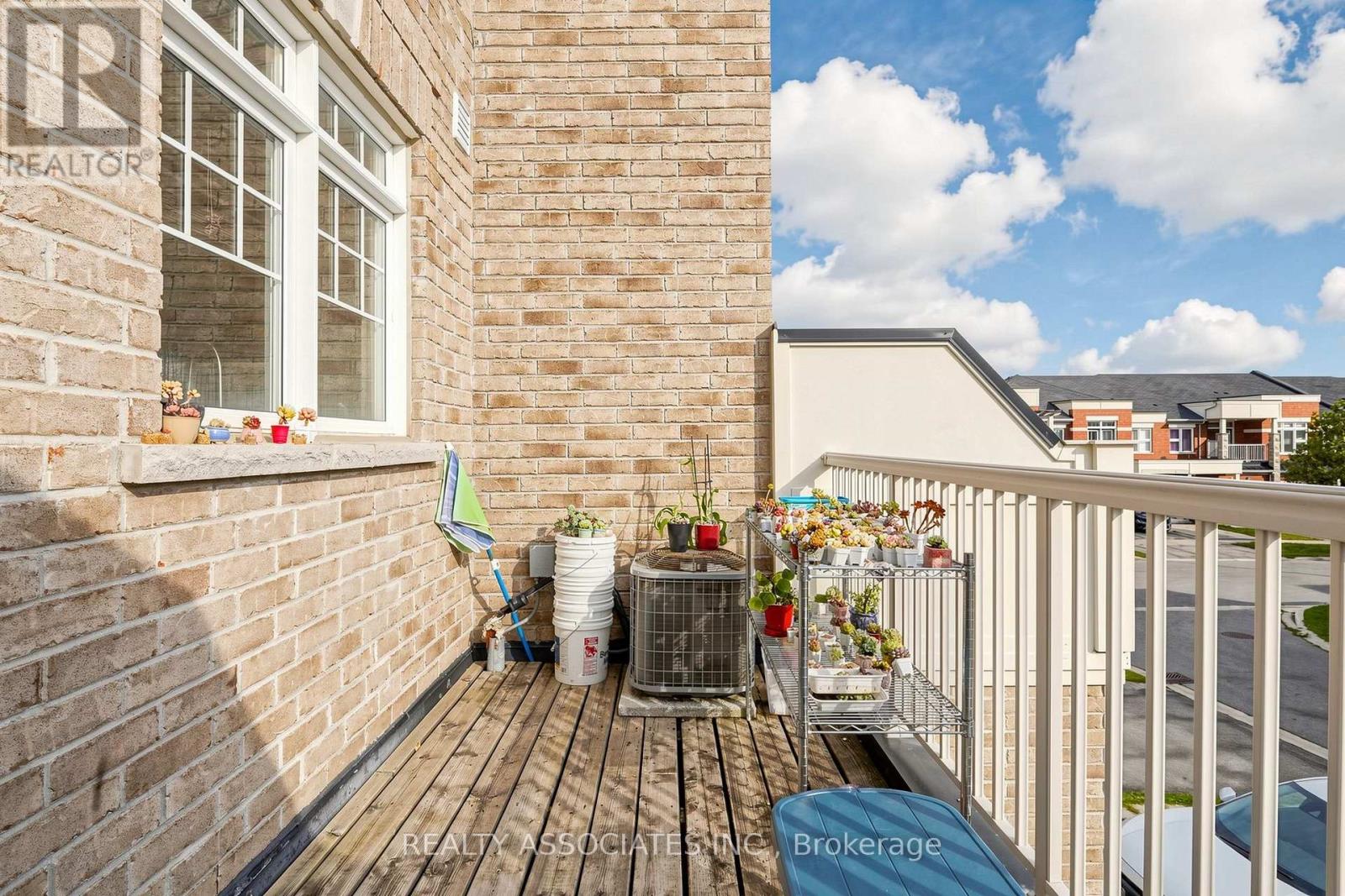 297 DELRAY DRIVE - 29