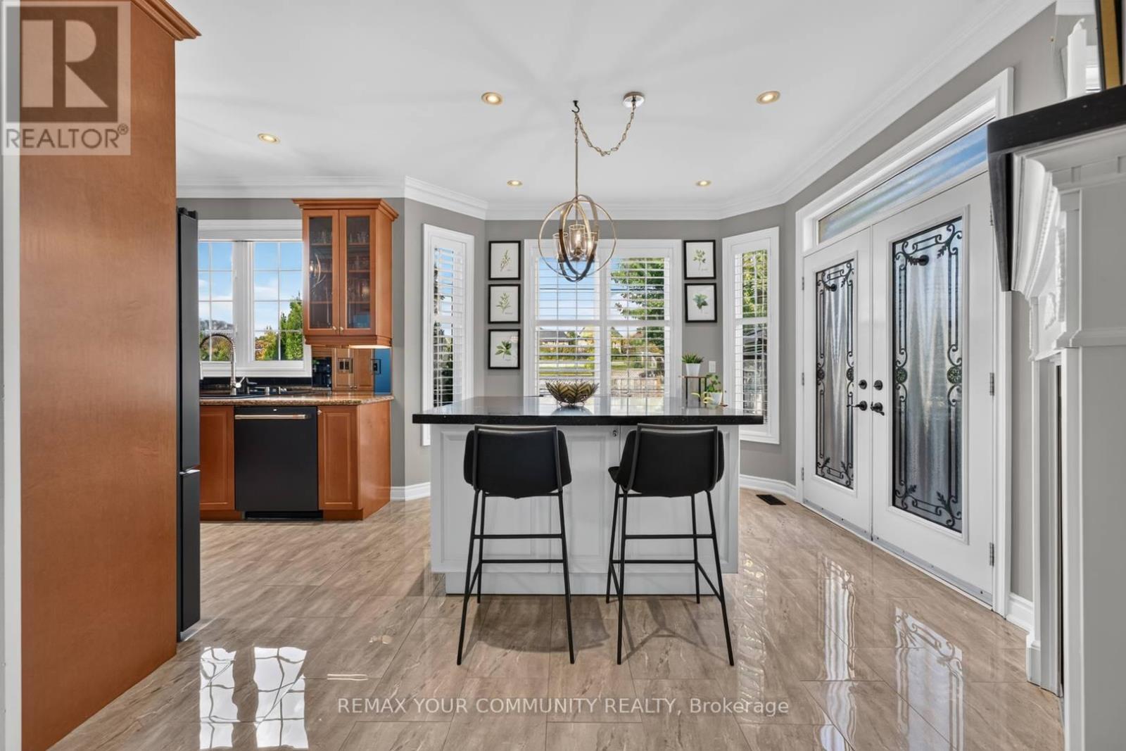 38 Dimarino Drive, Vaughan, ON photo 11