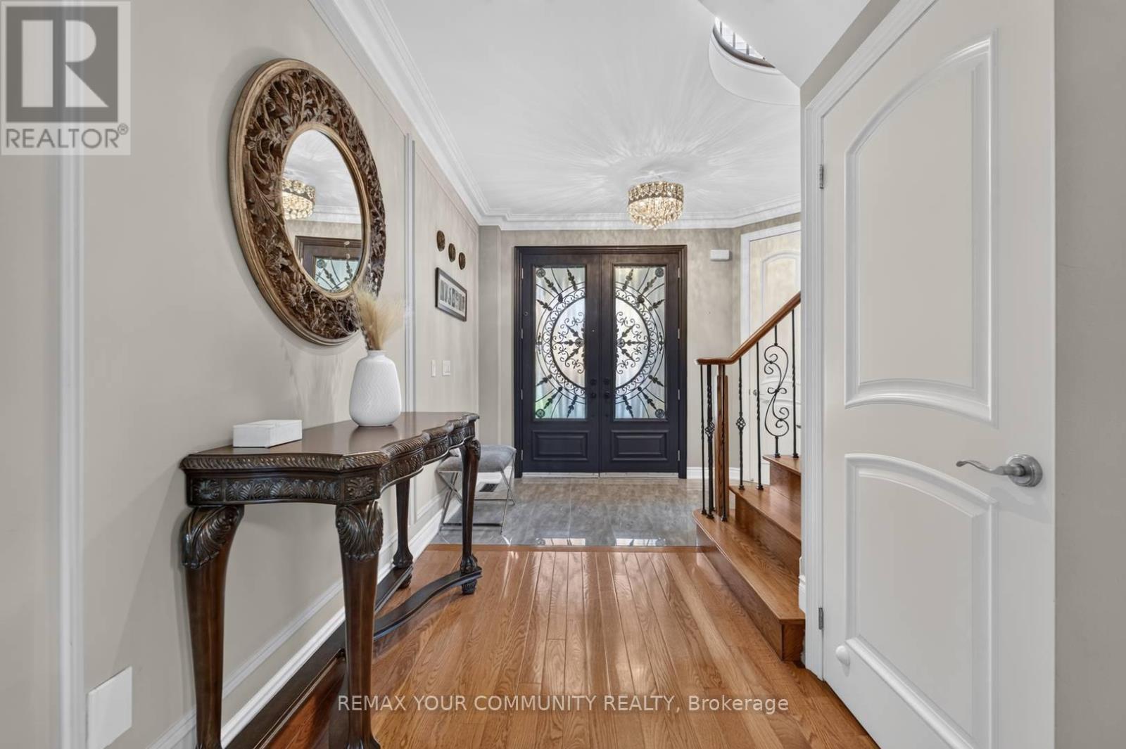 38 Dimarino Drive, Vaughan, ON photo 4