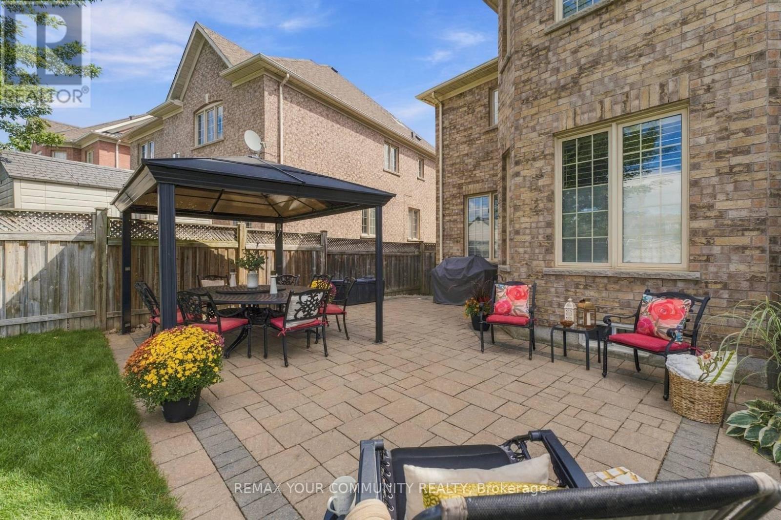 38 DIMARINO DRIVE - 43
